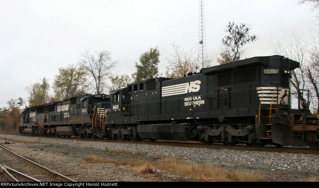 NS 8632 & 8615 work on train 213